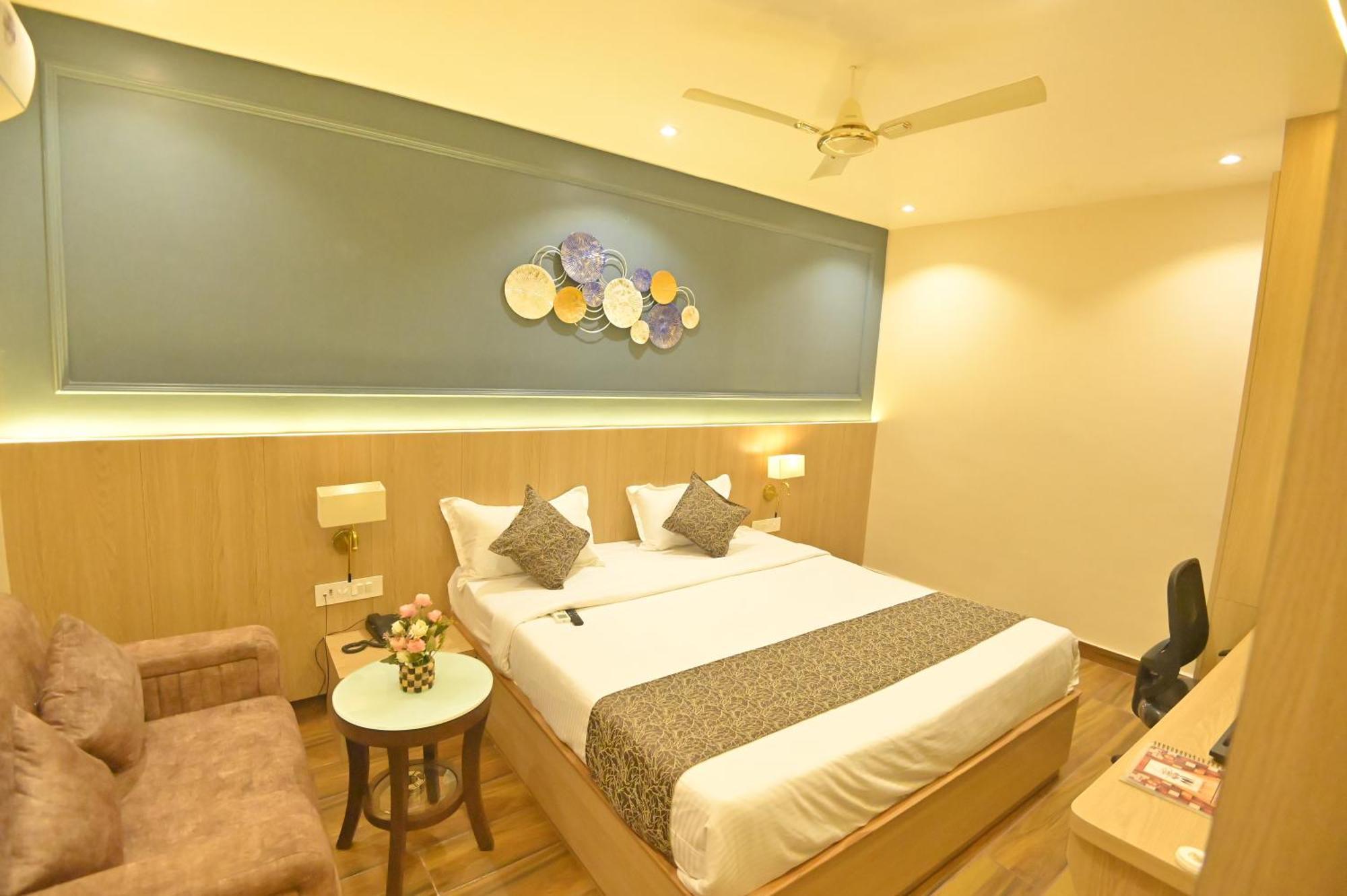 Hotel Jk Palace Allāhābād Junction エクステリア 写真